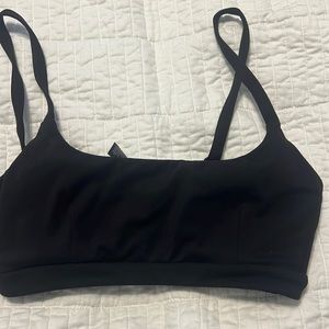 balance athletica ignite bra - midnight - silver triangle